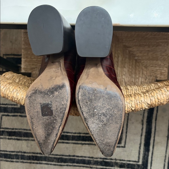 Chloe Women's Brown Leather Ankle Boots - Picture 5 of 5